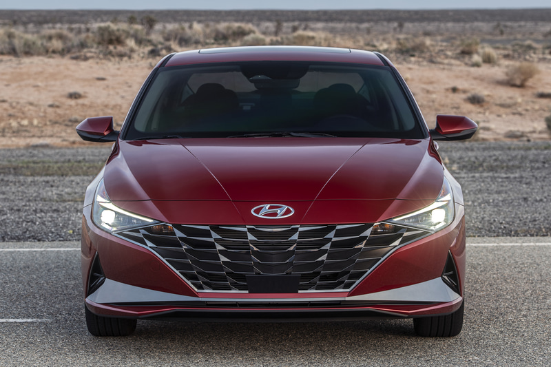 新型エラントラ