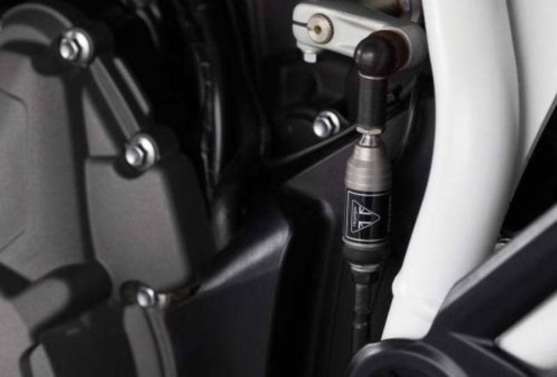 Triumphシフトアシスト（アップ/ダウンクイックシフター）