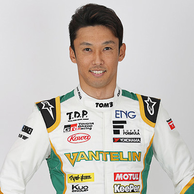 中嶋一貴選手の36号車 VANTELIN KOWA TOM’S SF19