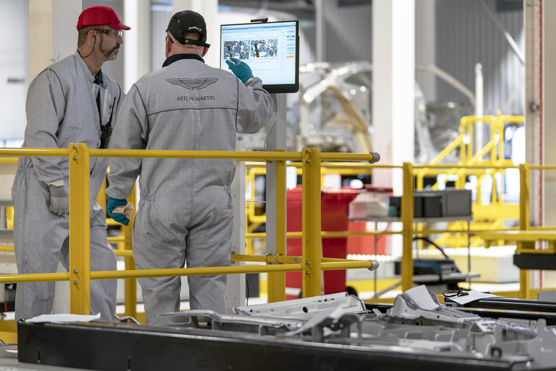 アストンマーティン　セント・アサン工場