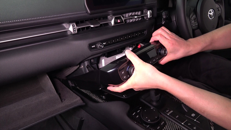 センターコンソールパネルなどの取り外し方法