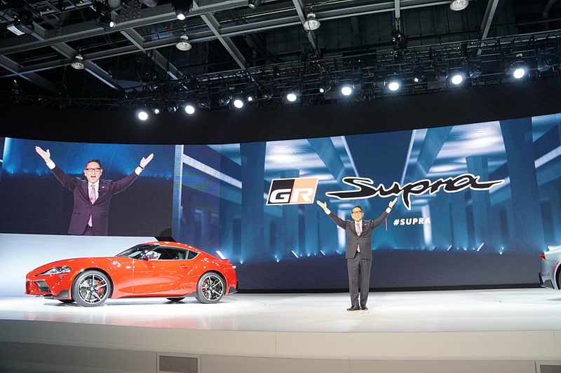 新型「スープラ」が世界初公開された2019年のデトロイトショー