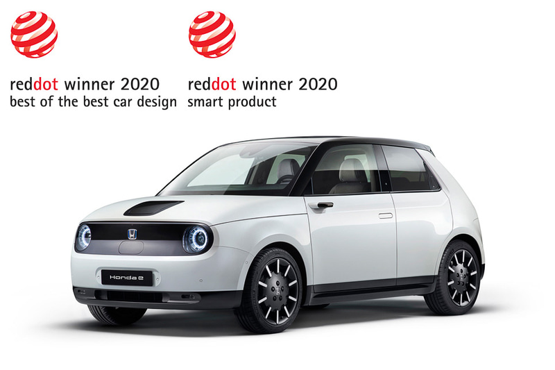 2020年のレッド・ドット・デザイン賞で「ベスト・オブ・ザ・ベスト賞」とスマート・プロダクト部門の「レッド・ドット賞」をダブル受賞したHonda e