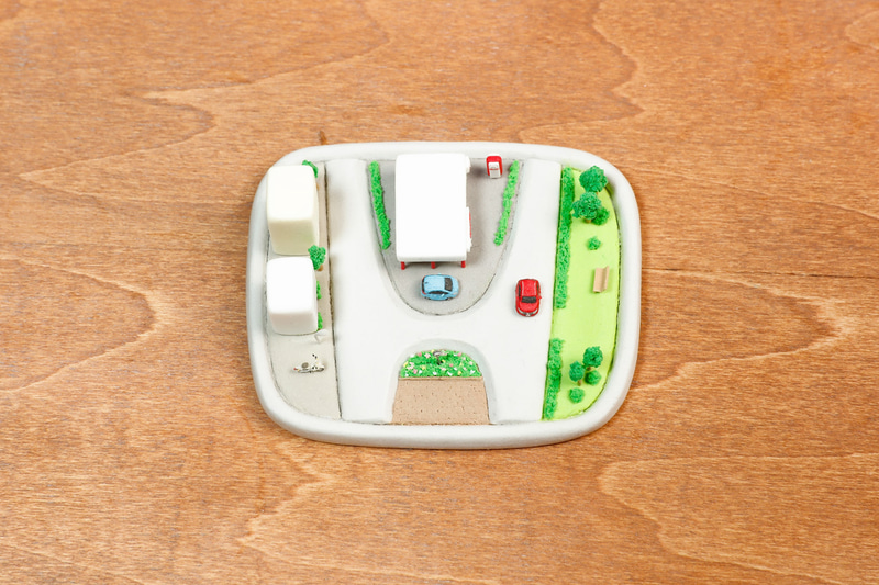 樹脂粘土の5㎜のヴェゼル「そのクルマ、世界最小ヴェゼル。（5mm）」