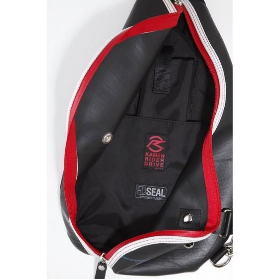 竹内涼真氏が主演した仮面ライダードライブモデル