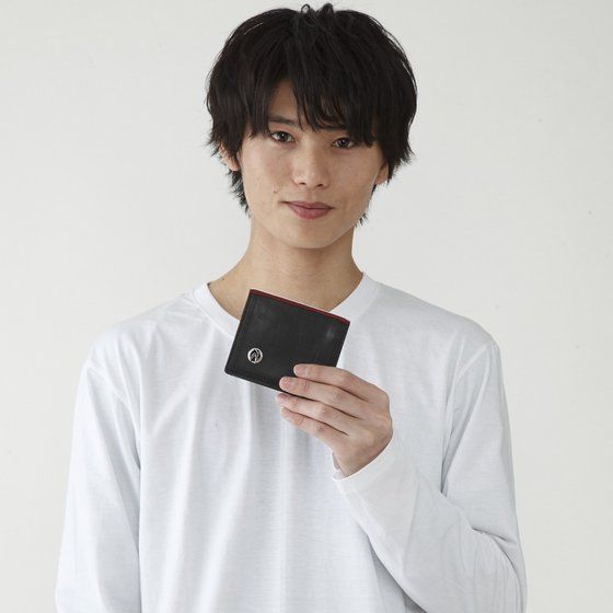 価格は1万7600円