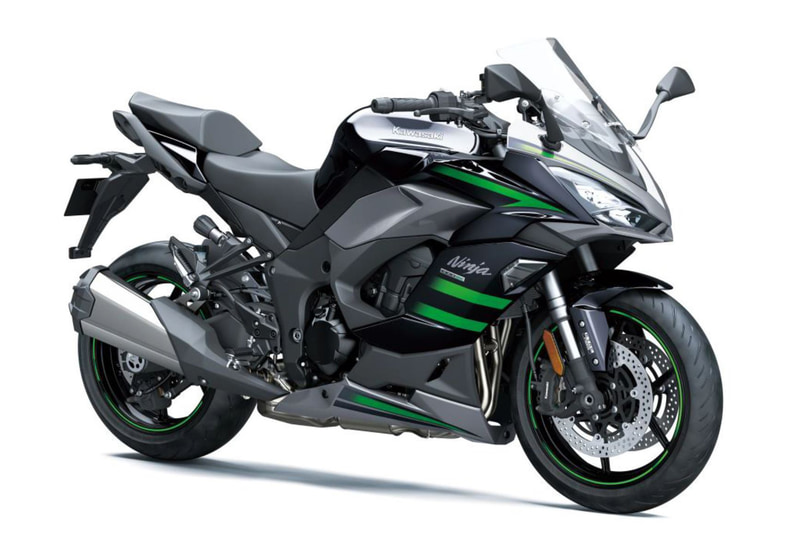 メタリックグラファイトグレー×メタリックディアブロブラック