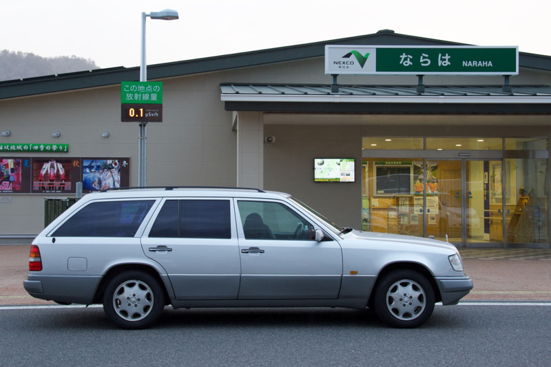 3月20日の常磐自動車道ならはパーキングエリアで休憩するS124