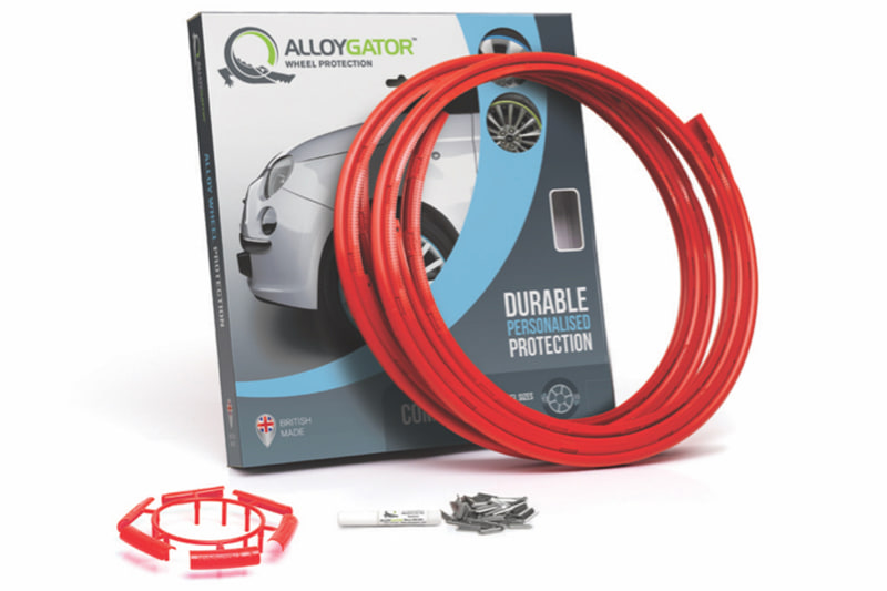 ホイールをダメージから守るだけでなく、キズを隠すこともできるアイテム