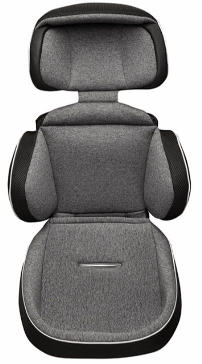 後向き時：440×726～786×546～599mm（幅×奥行×高さ）、前向き時：440×661×719～776mm（幅×奥行×高さ）、重量15.2kg