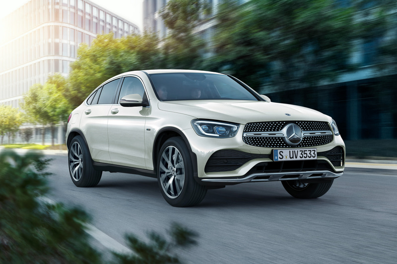 プラグインハイブリッドの「EQ POWER」モデル「GLC 350 e 4MATIC クーペ」