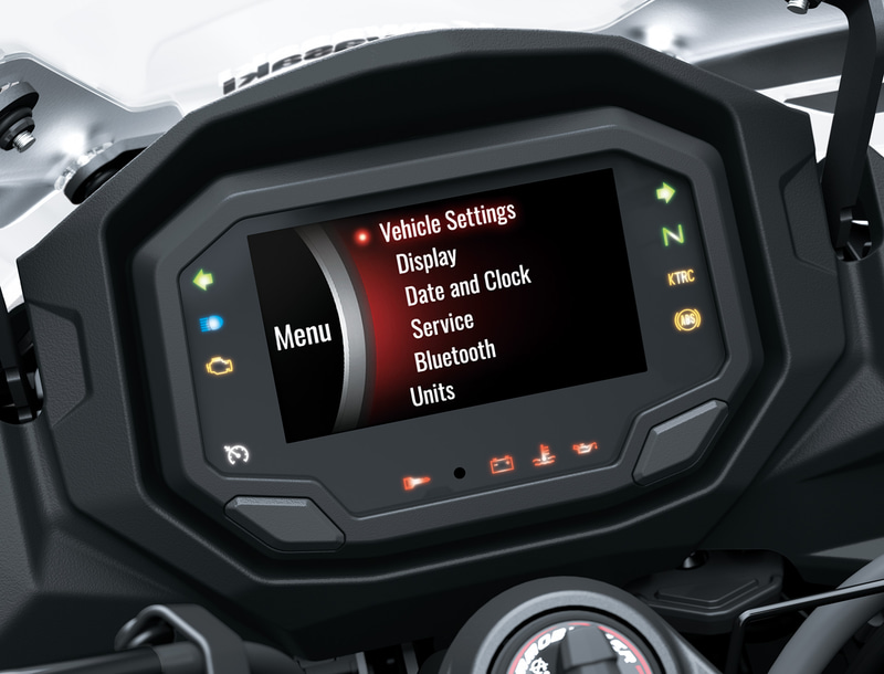 4.3インチのフルデジタルTFTカラー液晶スクリーンをインストゥルメントパネルに搭載