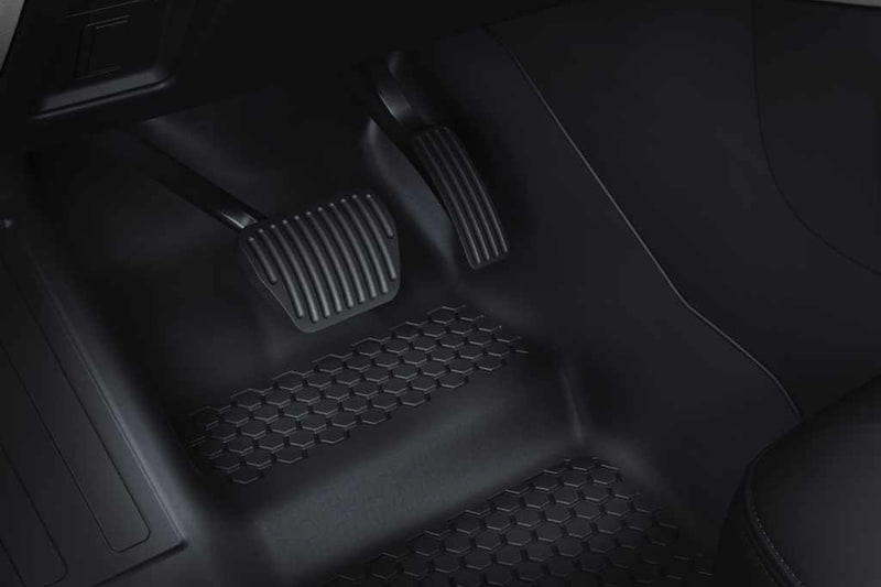 ラバーフロアリングのインテリアで汚れても掃除しやすく耐久性も高い