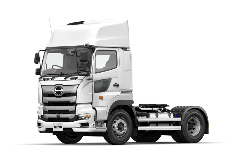 日野自動車の大型トラック「プロフィア」トラクター