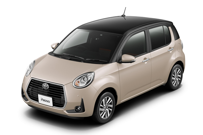 ボディカラーは特別設定色「ジューシーピンクメタリック」（上段左）など全10色を用意する