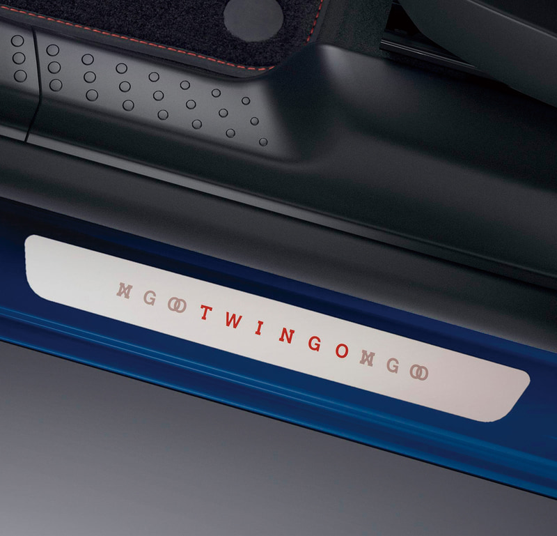 専用キッキングプレート