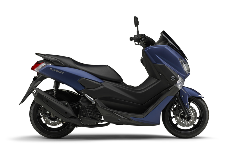 新らしく追加されたマットブルーのNMAX ABS