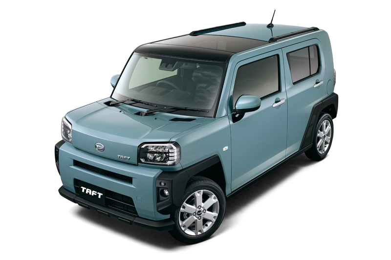 新色の「レイクブルーメタリック」