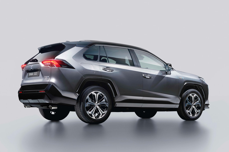 RAV4 プラグインハイブリッド