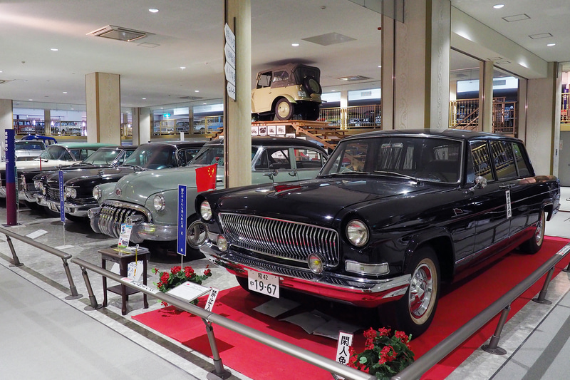 古き良きアメリカのキャデラックや旧ソ連の政府高官向けに作られたジム、中国の要人が使った紅旗などの大型セダンや世界各国のジープタイプの4WDなど輸入車も充実しています。東ドイツのトラバントは1989年のベルリンの壁崩壊でイッキに有名になりました