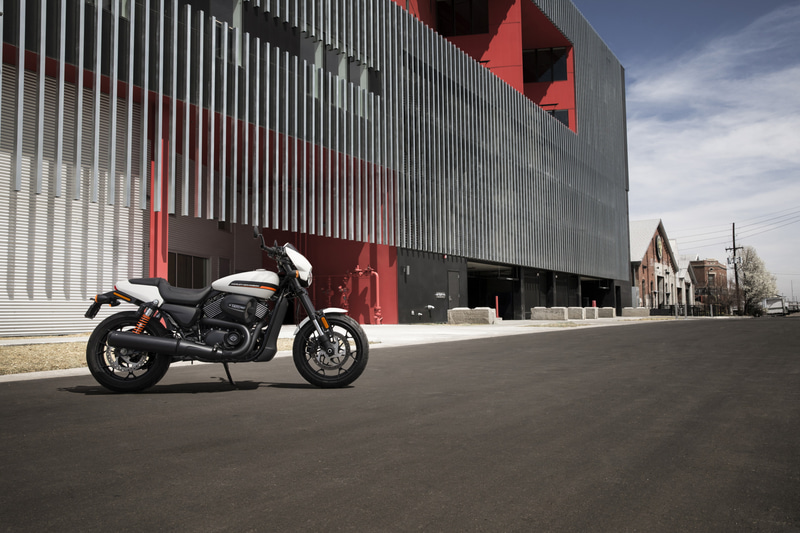 ベースモデルとなったストリートファミリーの「ストリートロッド（STREET ROD）」