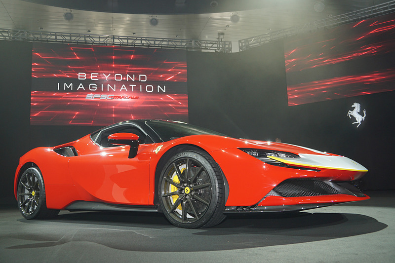 フェラーリ SF90 Stradale