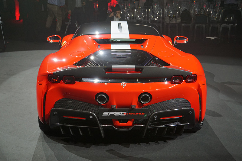 フェラーリ SF90 Stradale