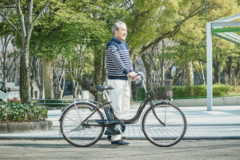 ヤマハ、電動アシスト自転車「PAS SION-Uシリーズ」にカカオなど