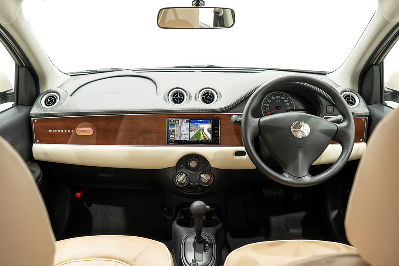 ビュート カフェラテのインパネ