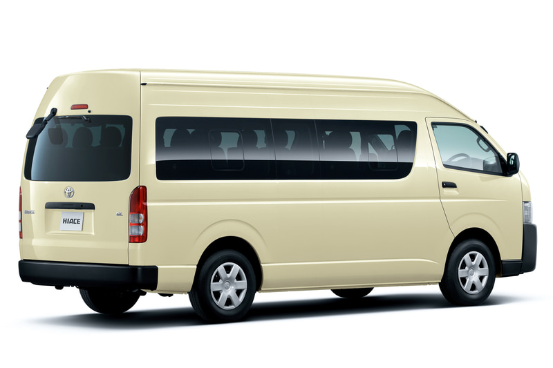 ハイエース コミューター DX（スーパーロング・ワイドボディ・2WD・2700ガソリン車）