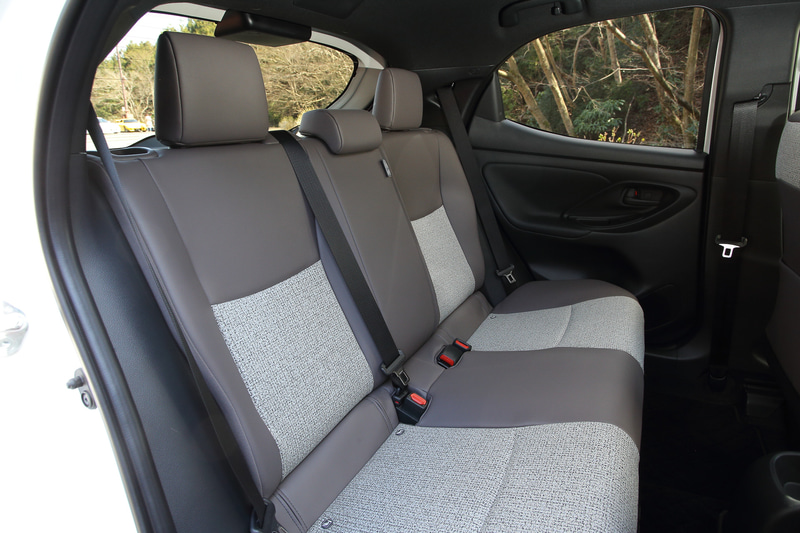 ヤリス HYBRID Zのインテリア