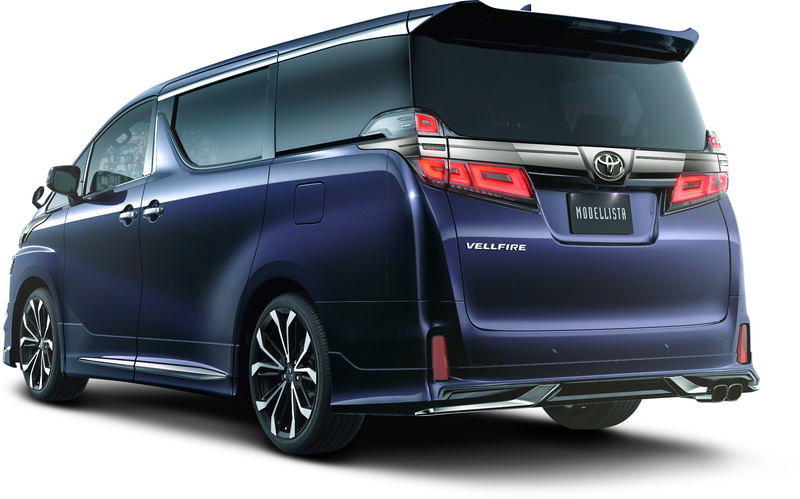 フロントスポイラーとサイドスカートとリヤスタイリングキットBがセットになった「エアロキットIV for“TYPE GOLDEN EYES”」は価格24万900円