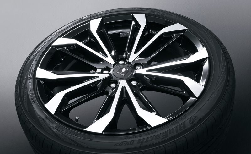 MODELLISTA WingDancer IX〈ブラック×ポリッシュ〉＆横浜ゴム BluEarth RV-02