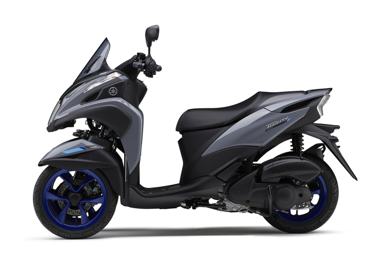 新色の「ブルーイッシュグレーソリッド4」