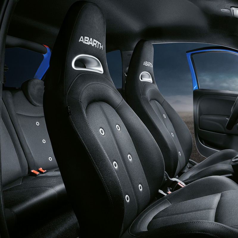 シートデザインは2種類あるが選択はできないという