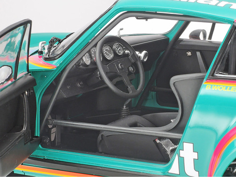 タミヤ、1/12 ポルシェ 934 ヴァイラント (エッチングパーツ付き