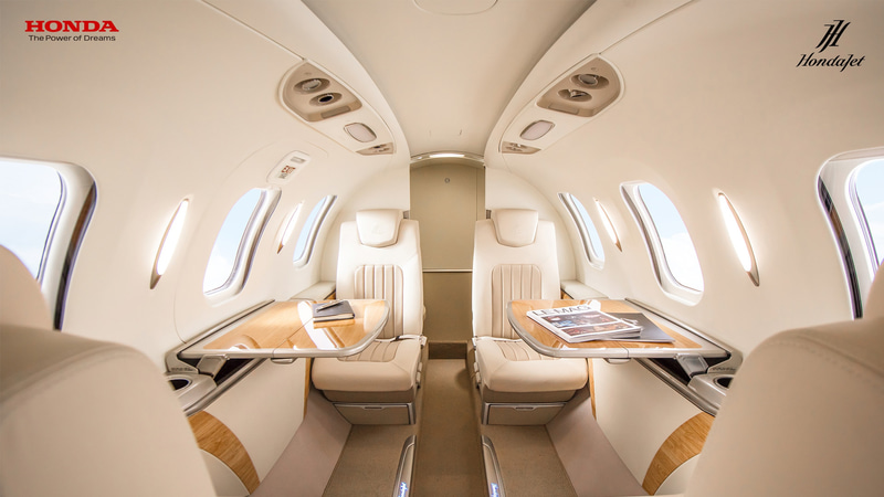 本田技研工業の「HondaJet機内 バーチャル背景」