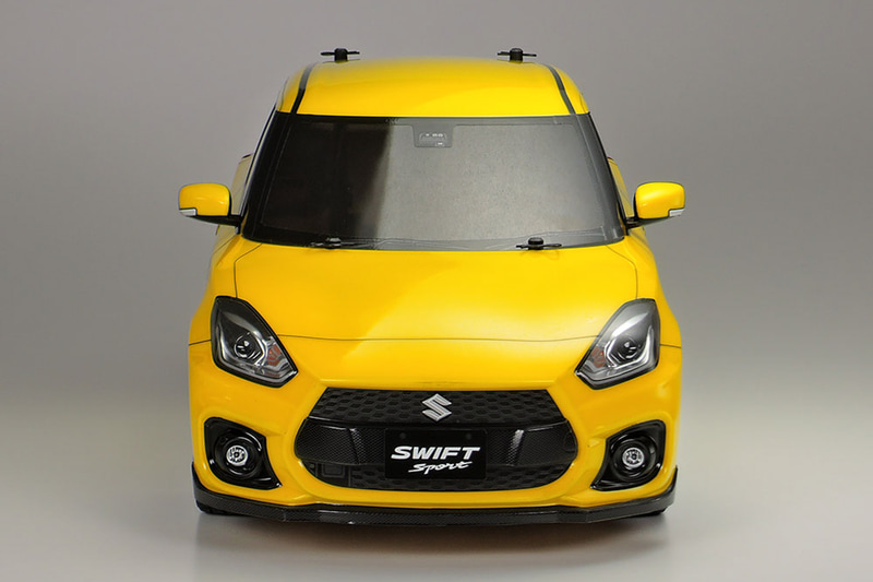 1/10RC スズキ スイフトスポーツ （M-05シャーシ）写真はキットを組み立てたもの