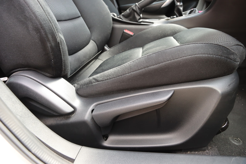 座面の高さを変える「シートリフター」、ちゃんと活用してますか？