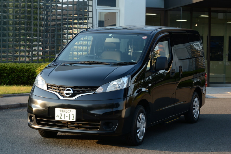 茅ヶ崎市保健所　移送用車両（NV200 バネット）