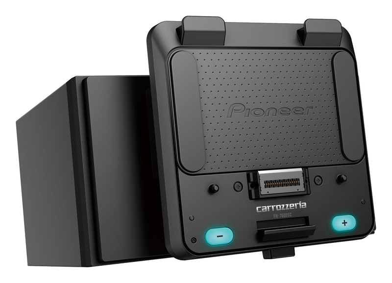 クレイドル型の2DINメインユニット「FH-7600SC」。