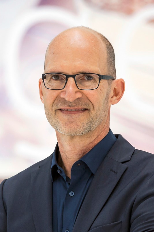 フォルクスワーゲン グループ チーフデザイナーのクラウス・ビショフ氏