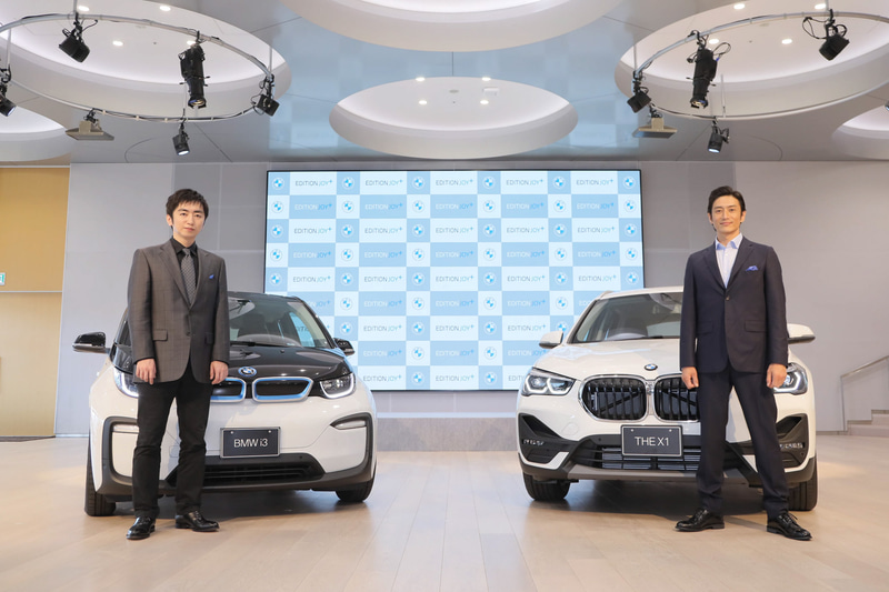 BMW「JOY+ Clean Energy PROJECT」キックオフイベントに出演した羽田圭介さん（左）と伊勢谷友介さん（右）