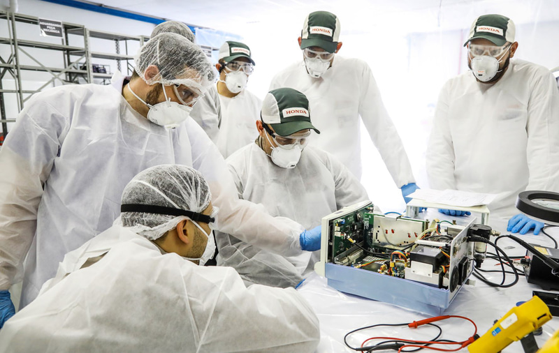 ブラジル・ペルーではブラジルサンパウロ州スマレ市へ動力噴霧機4台、マスク2000枚を寄贈するほか、人工呼吸器の修理支援、ブラジルアマゾナス州政府およびアマゾナス州立大学と人工呼吸器開発に関する技術協力、ペルー保健省へ車両を貸与するといった活動をしている