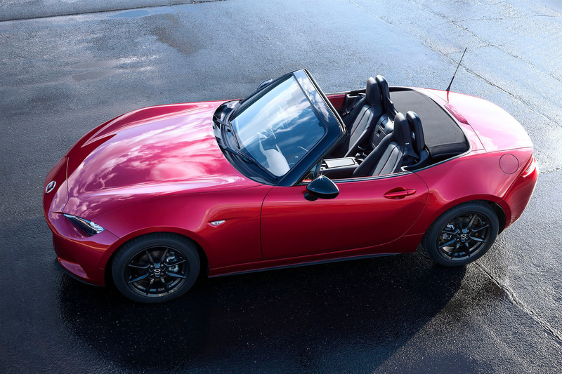 2015年5月21日に発売された4代目ロードスター