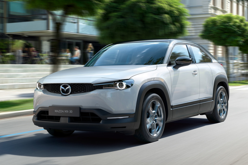 マツダのEV「MX-30」