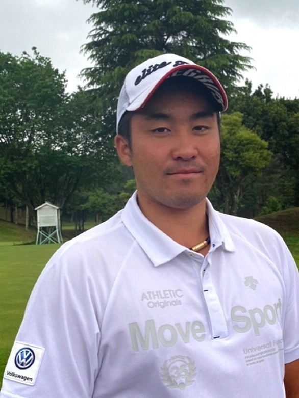 小斉平優和選手「昨年に続いてサポートして頂けることとなり、とても嬉しく思っています。今年も日本とアメリカの2つのツアーを転戦することになります。日本ではフォルクスワーゲンのクルマに乗ってテンションを上げて試合に臨みたいと思います。優勝目指して頑張ります」