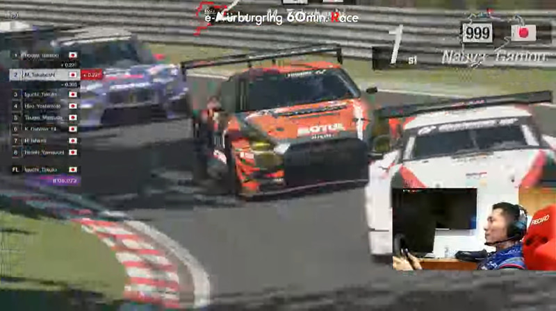 熱いバトルが展開された