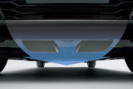 フロントエアロバンパー下面に設定される箱型の「エアロスロープ」。車体下中央に速い空気の流れを生み、風のレールを走っているような安定感のある走りを実現