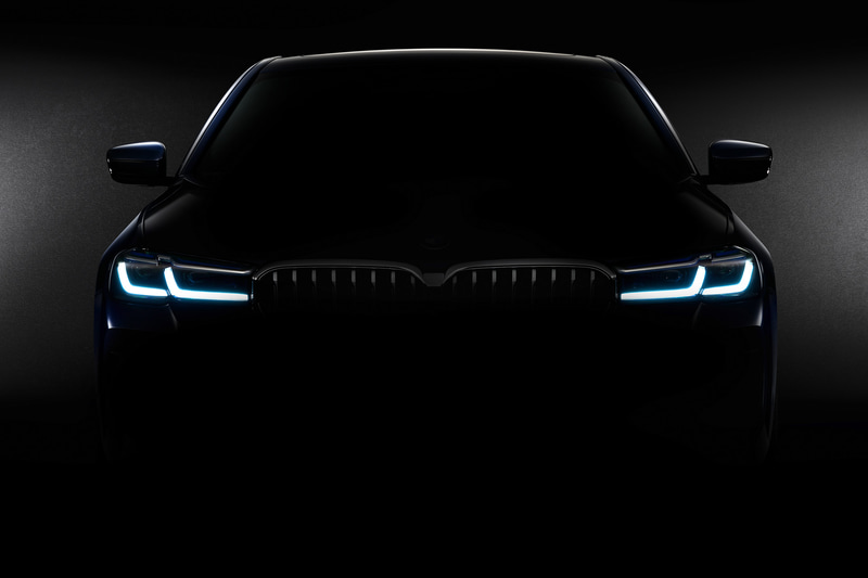 BMWが公開したティザー写真